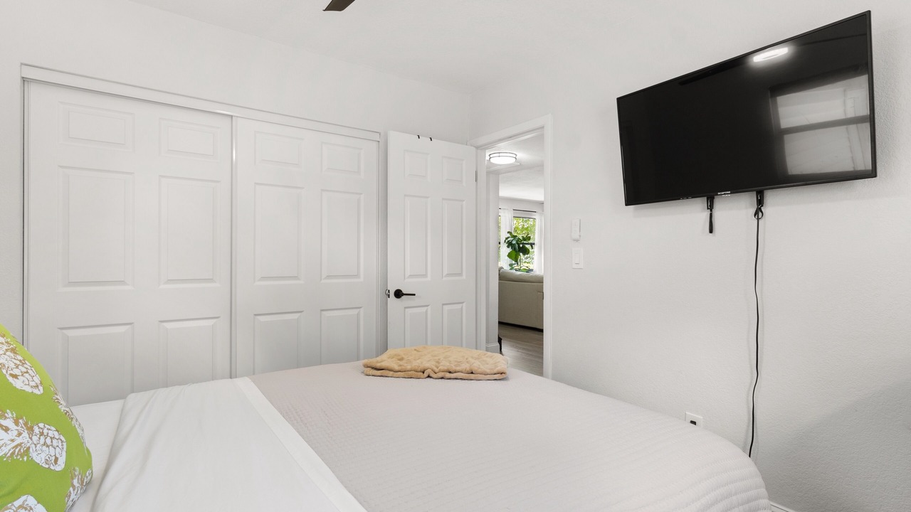 Photo of Bedroom in South Pinellas Community Council