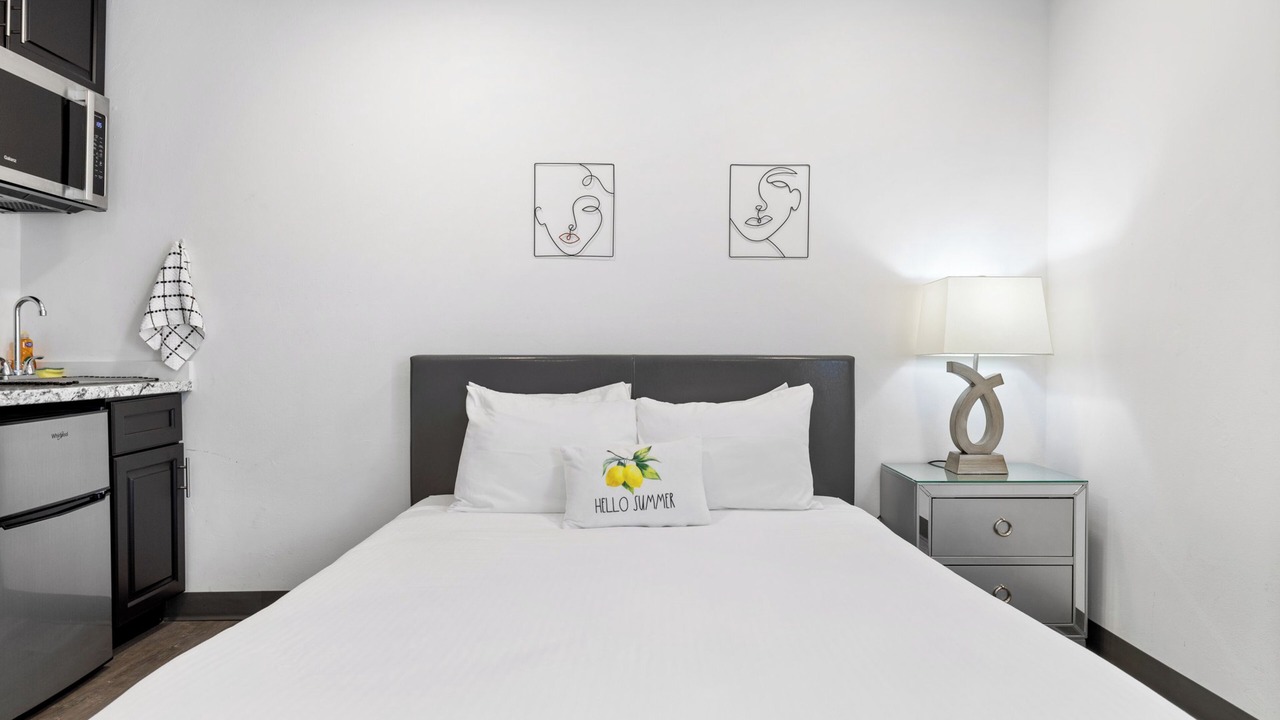 Photo of Bedroom in South Miami