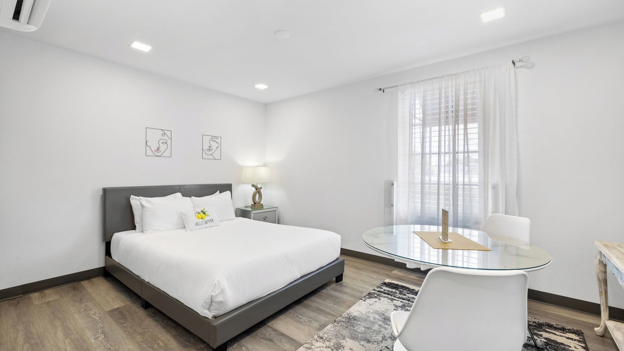 Photo of Bedroom in South Miami