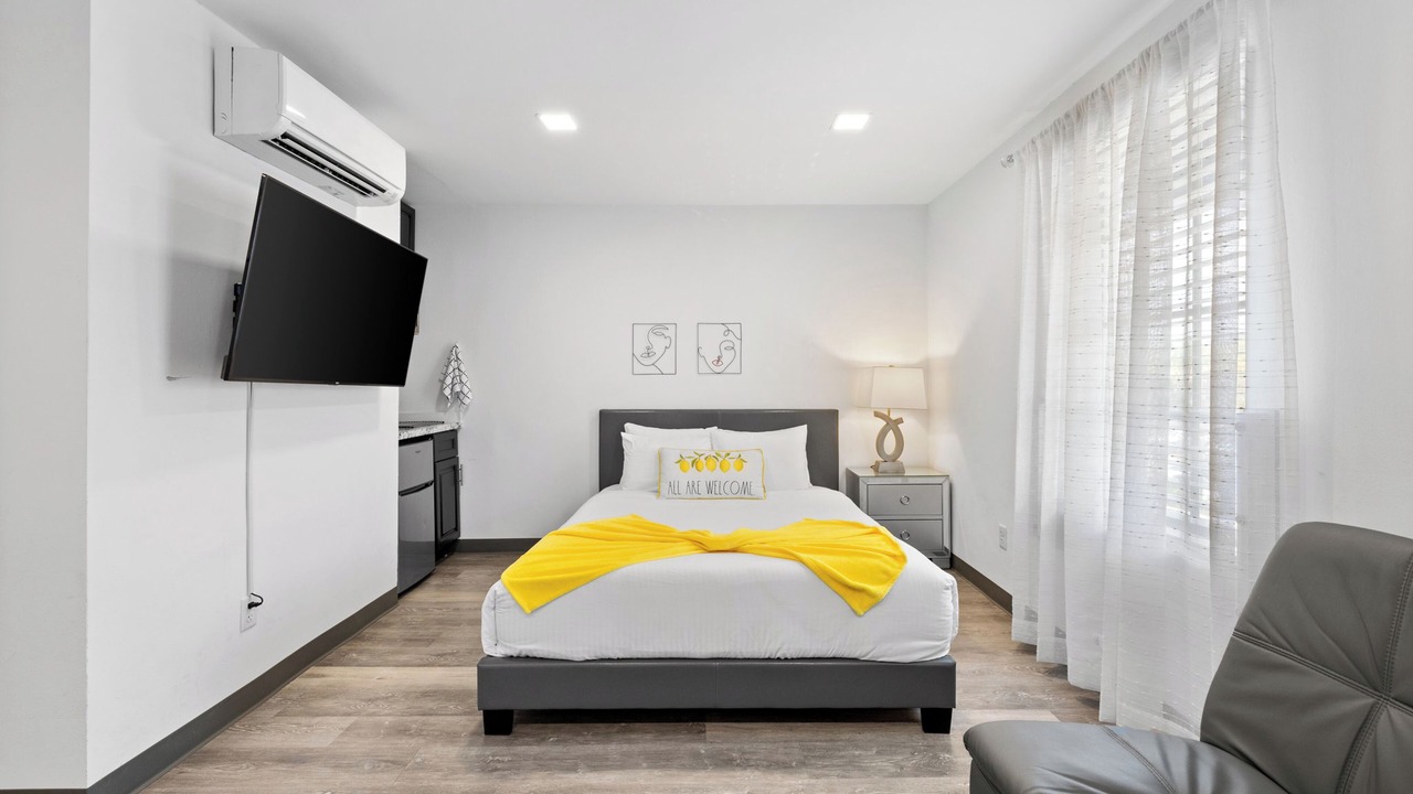 Photo of Livingroom in South Miami