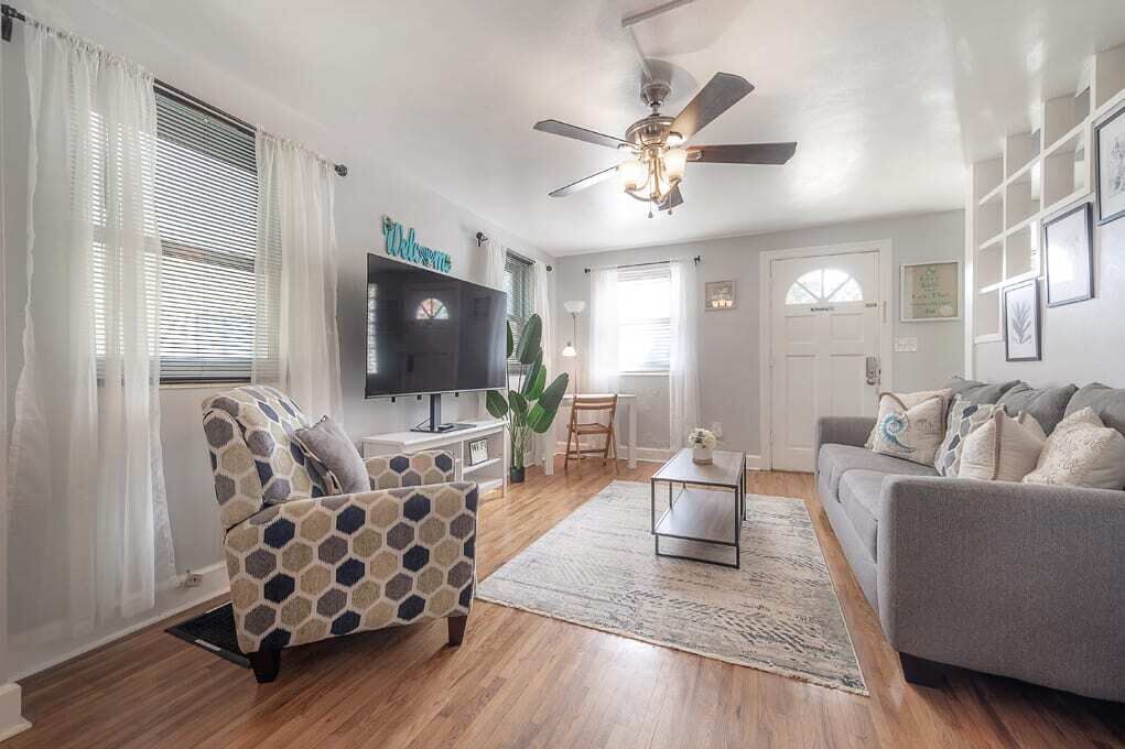 Photo of Livingroom in SoHo