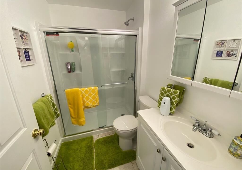 Photo of Bathroom in Sunridge Woods