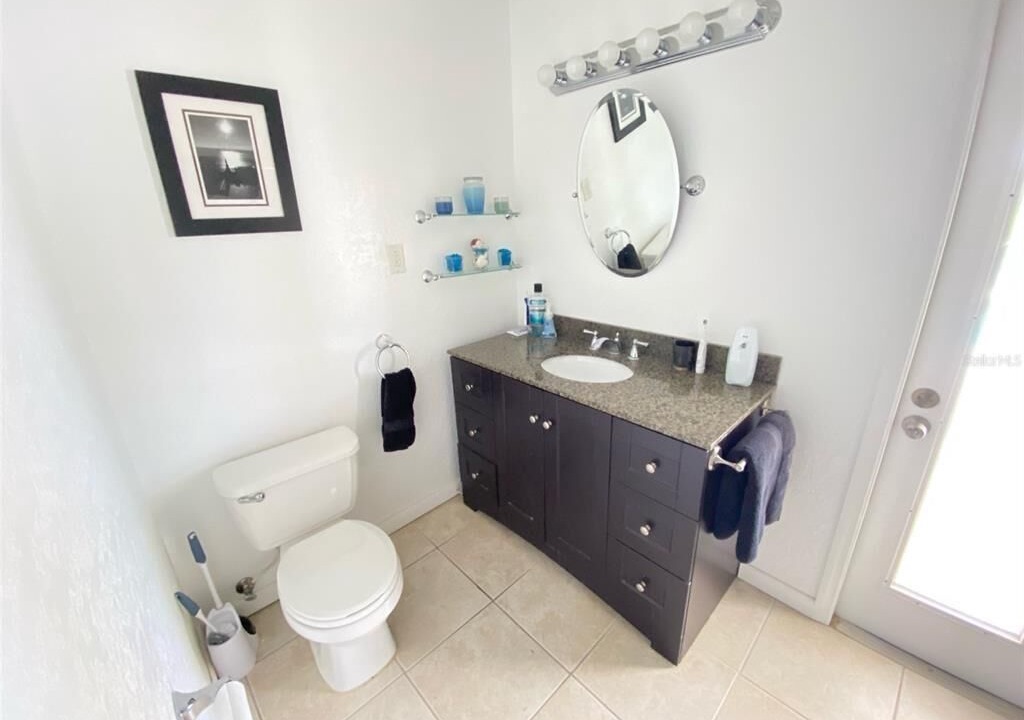 Photo of Bathroom in Sunridge Woods
