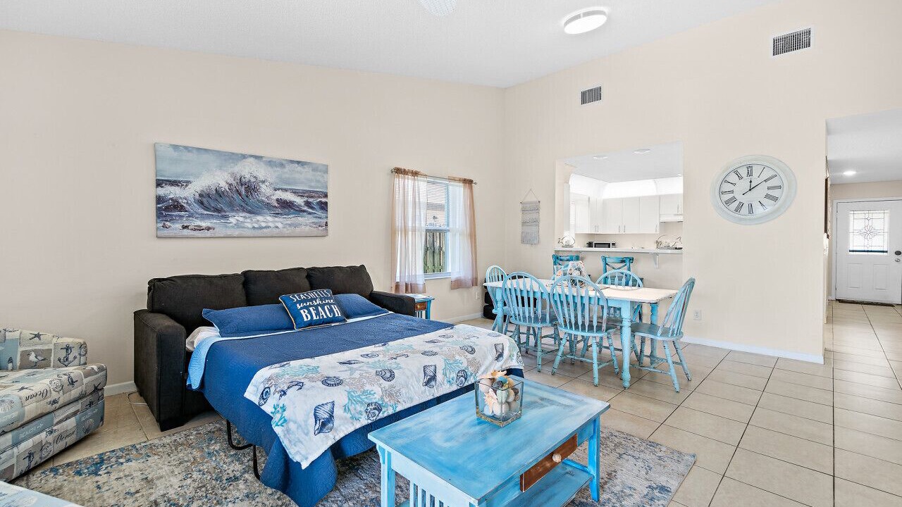 Photo of Bedroom in Indialantic