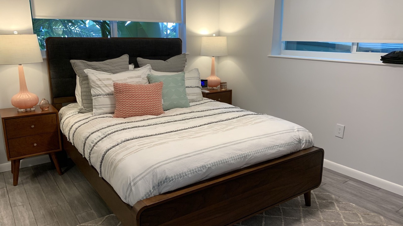 Photo of Bedroom in Midtown