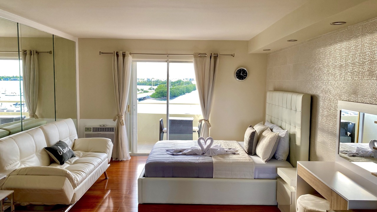 Photo of Bedroom in North Bay Village