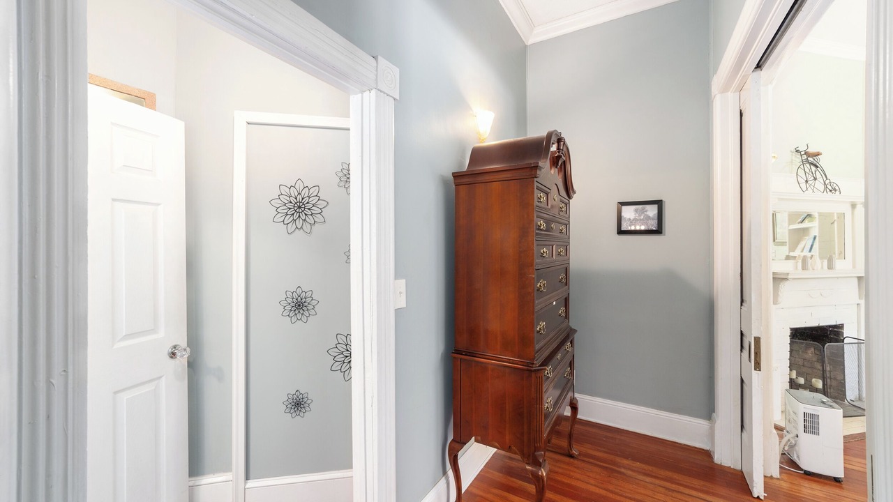 Photo of Bathroom in Historic District