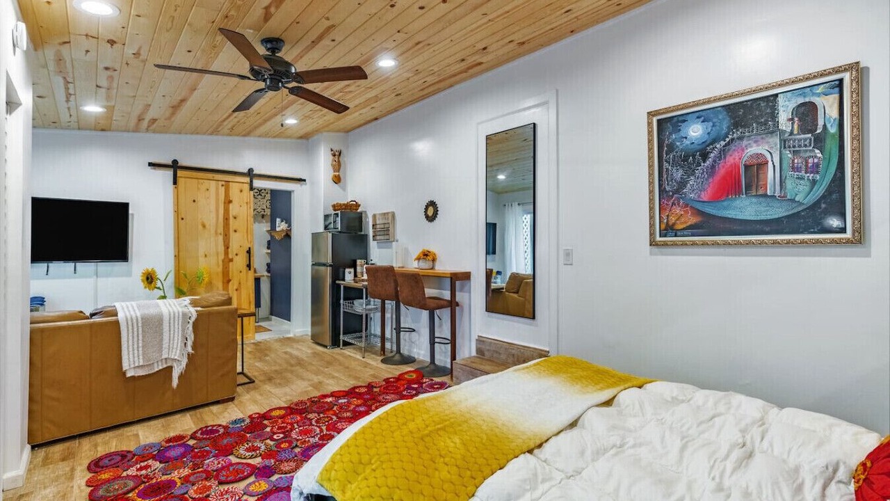 Photo of Bedroom in Indian Beach Sapphire Shores