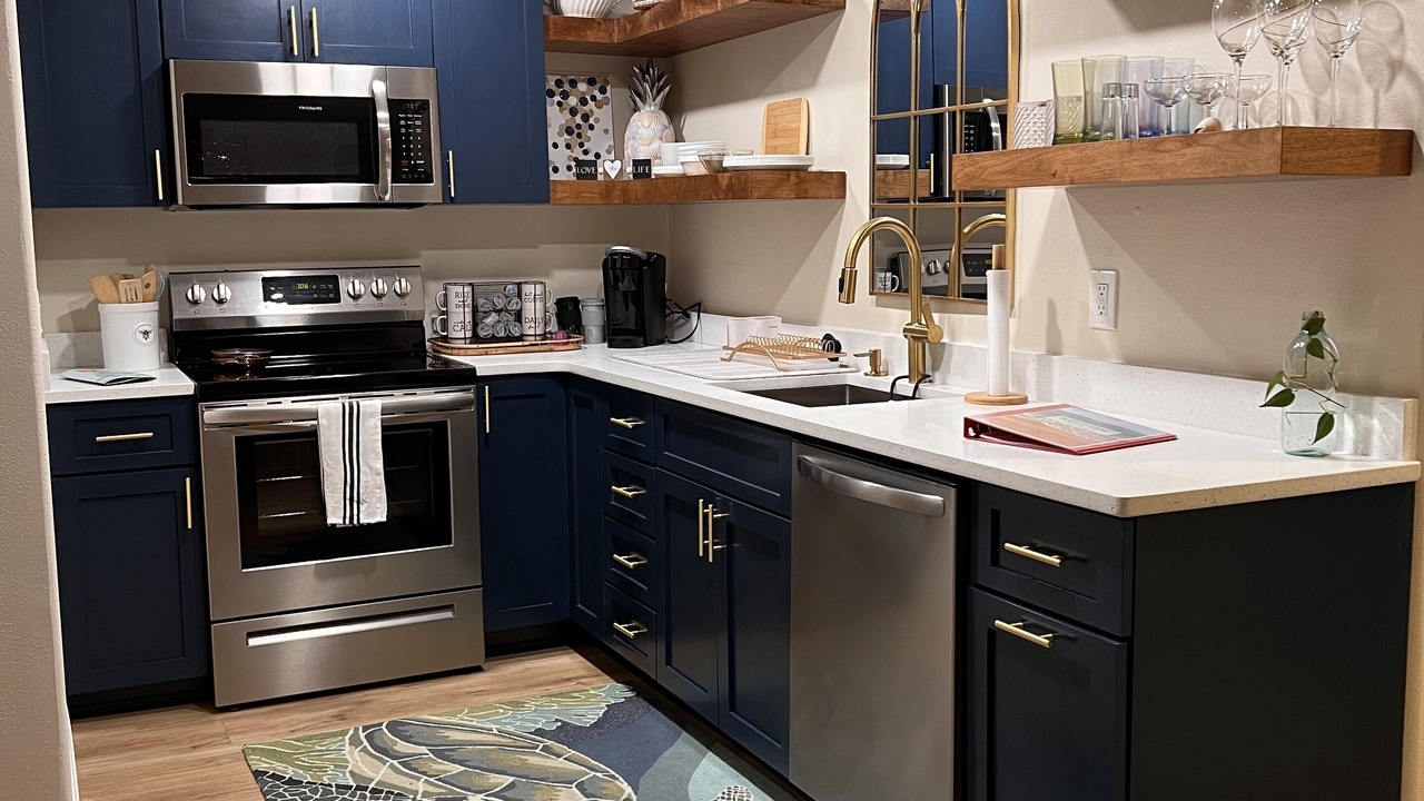 Photo of Kitchen in Green Field