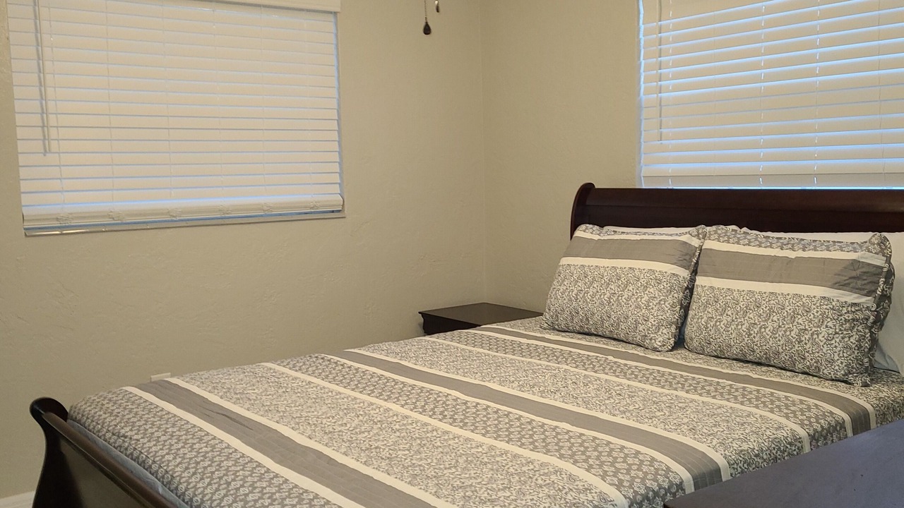 Photo of Bedroom in Pinellas Park