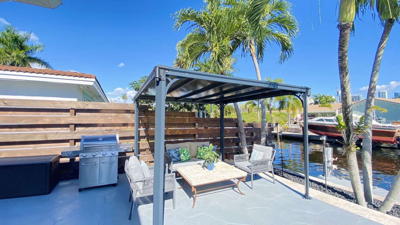 Photo of Patio Balcony in Tarpon River