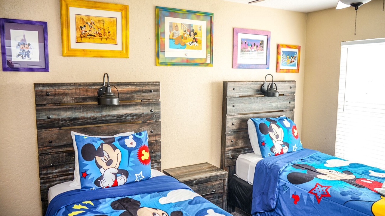 Photo of Bedroom in Venetian Bay Villages