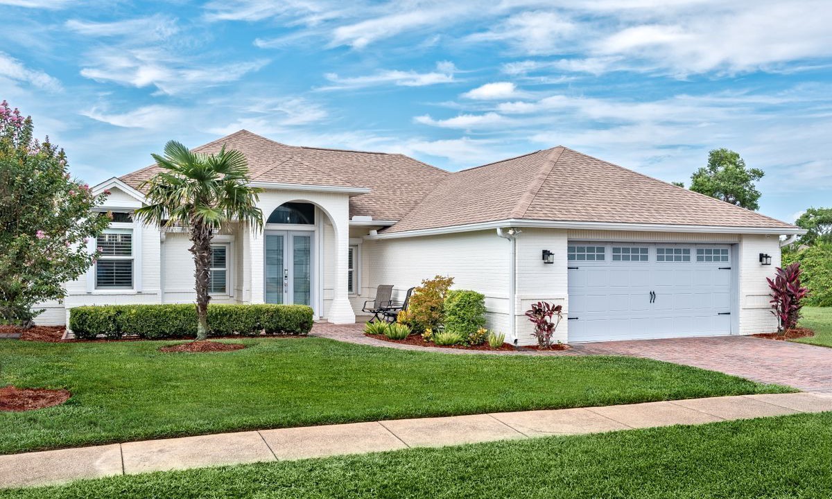 Photo of Outdoor in Avalon Beach Estates