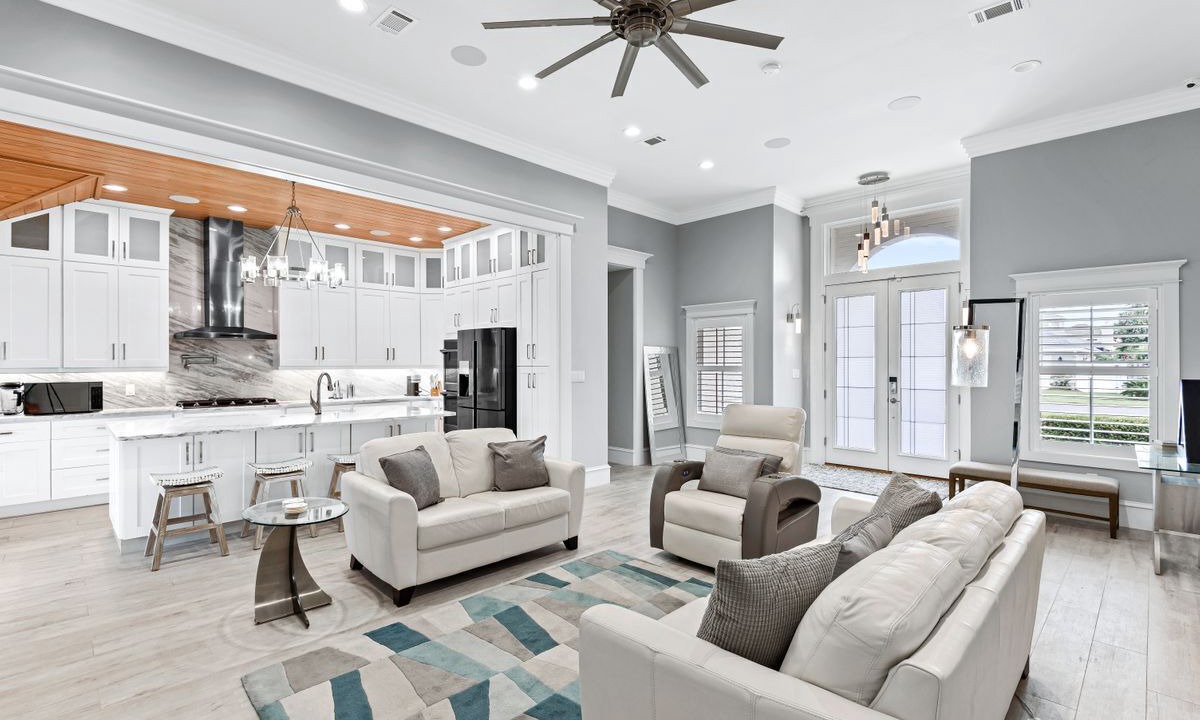 Photo of Livingroom in Avalon Beach Estates