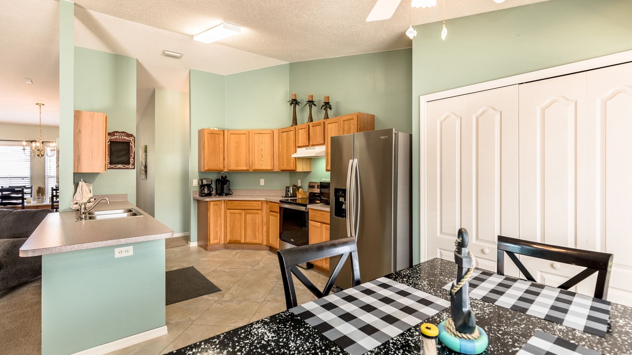 Photo of Kitchen in Sebastian Highlands