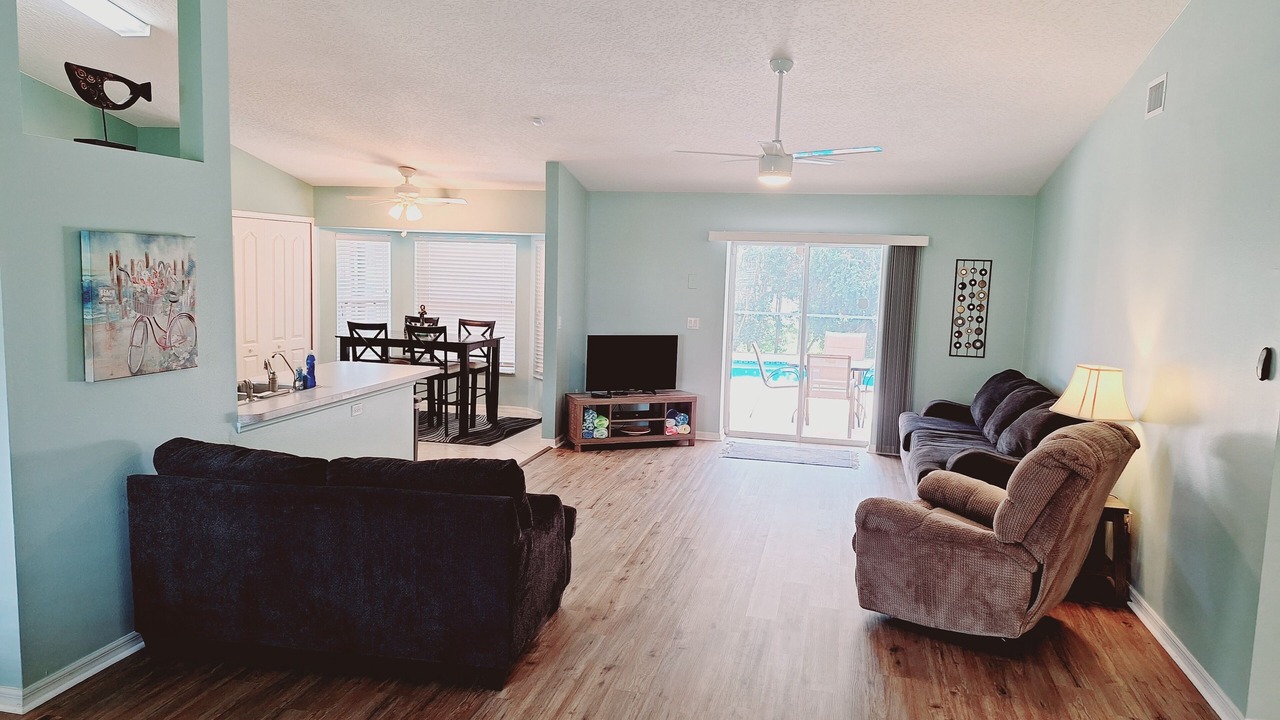 Photo of Livingroom in Sebastian Highlands