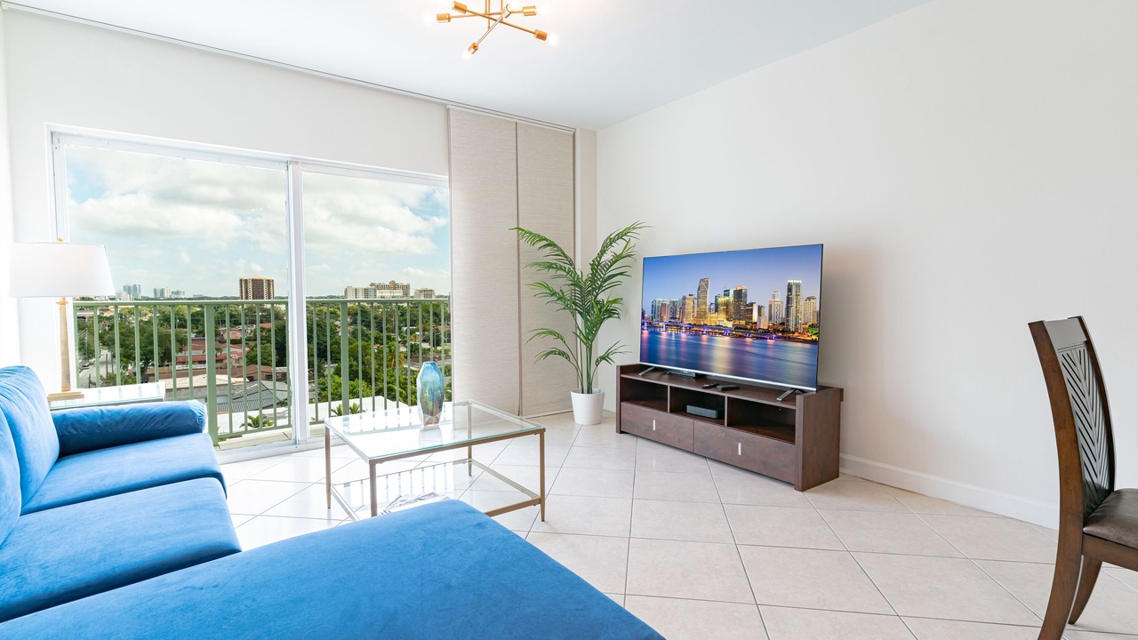Photo of Livingroom in Coral Way