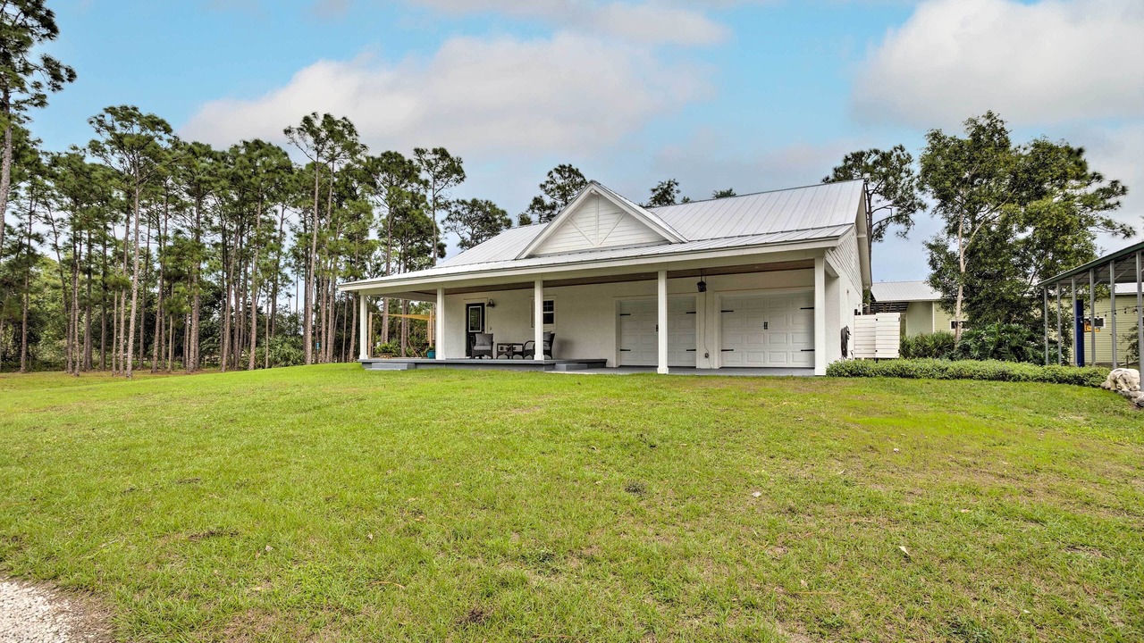 Photo of Outdoor in Palm City
