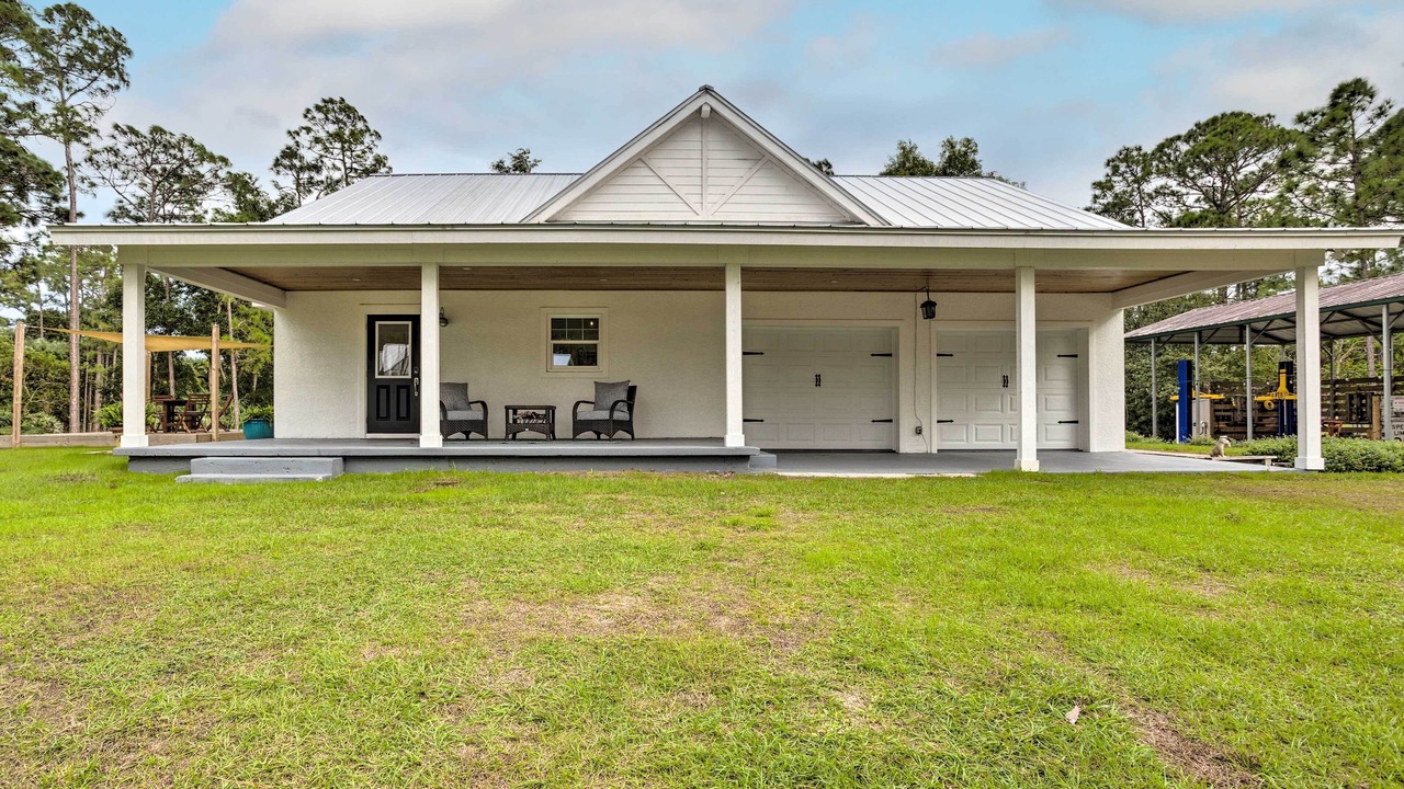 Photo of Outdoor in Palm City