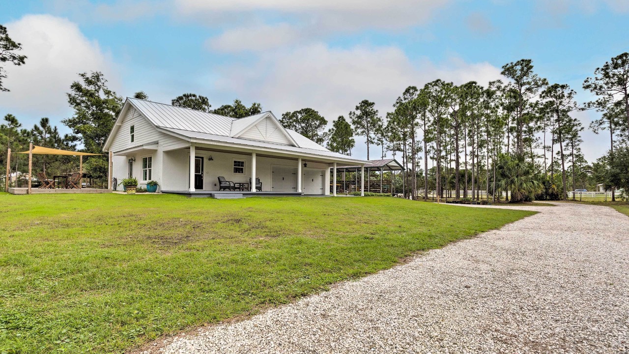 Photo of Outdoor in Palm City