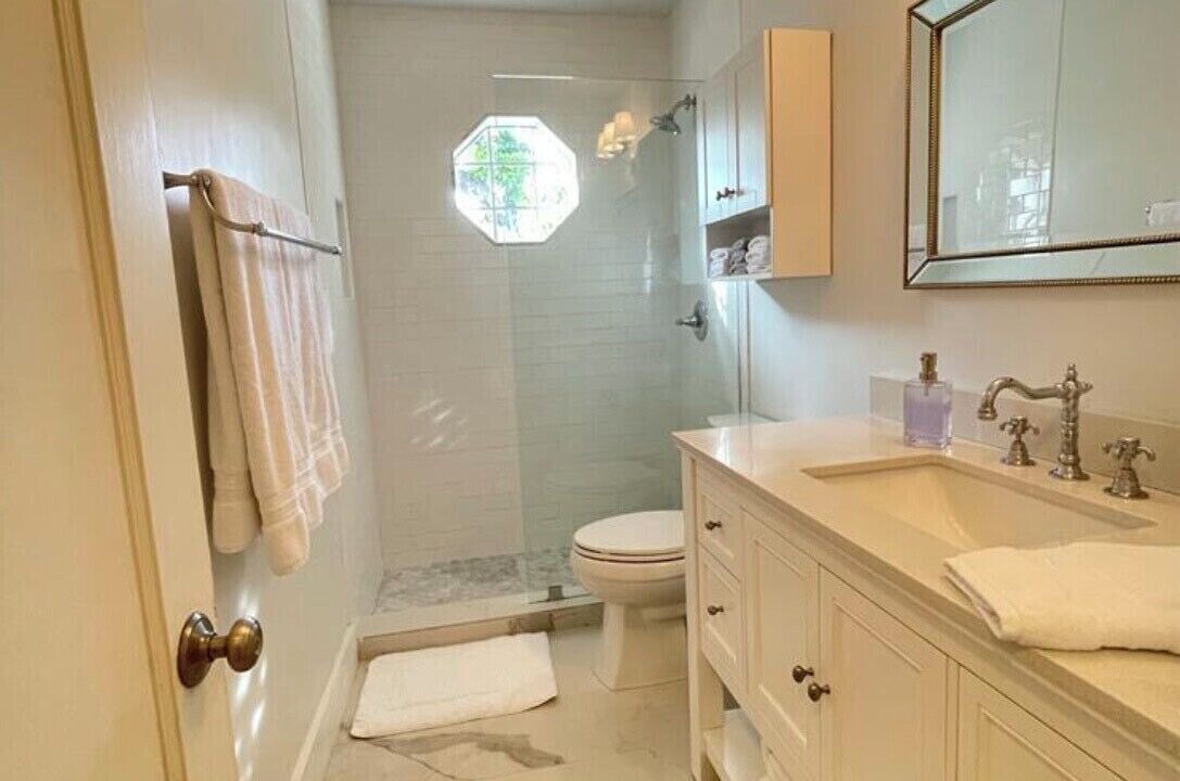Photo of Bathroom in Key Biscayne