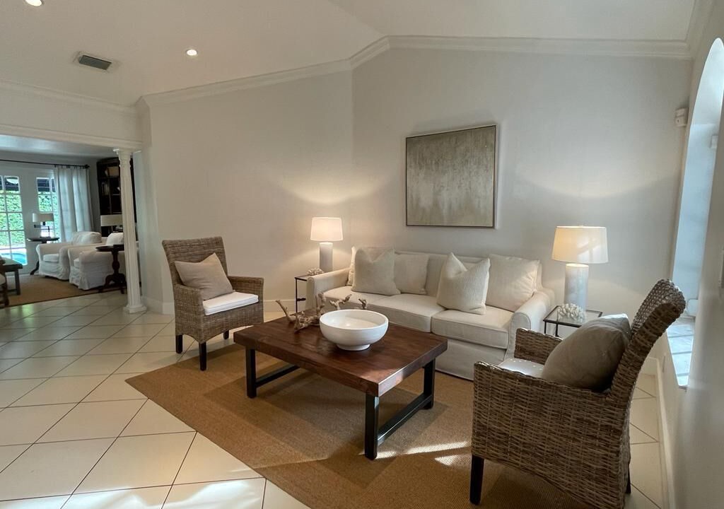 Photo of Livingroom in Key Biscayne
