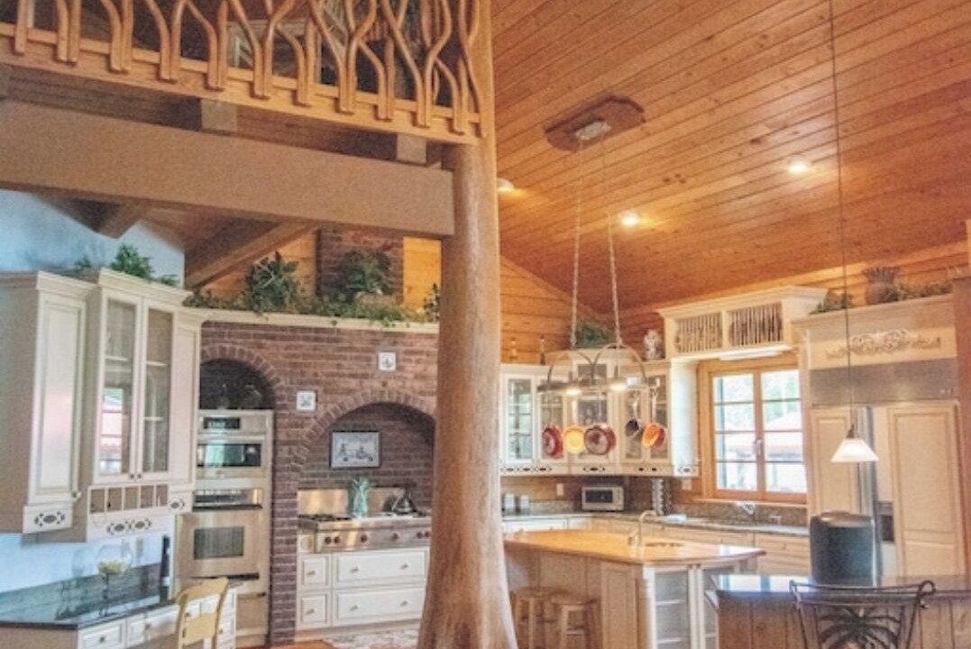 Photo of Kitchen in Astor