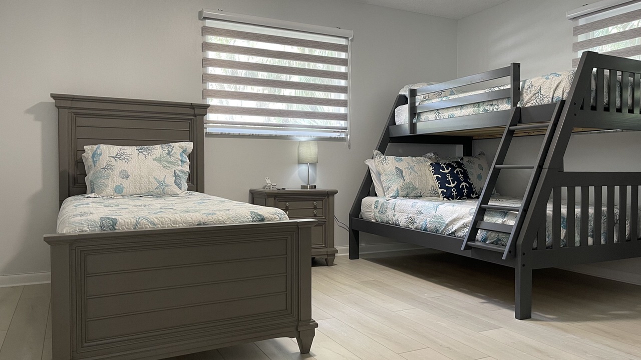 Photo of Bedroom in Florida Ridge