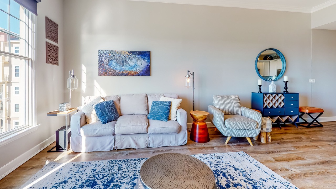 Photo of Livingroom in Upper Grand Lagoon