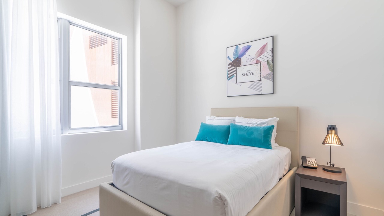 Photo of Bedroom in Hallandale Beach