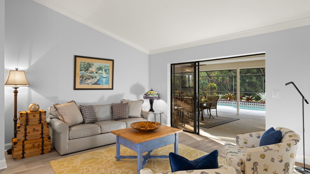 Photo of Livingroom in Kings Lake