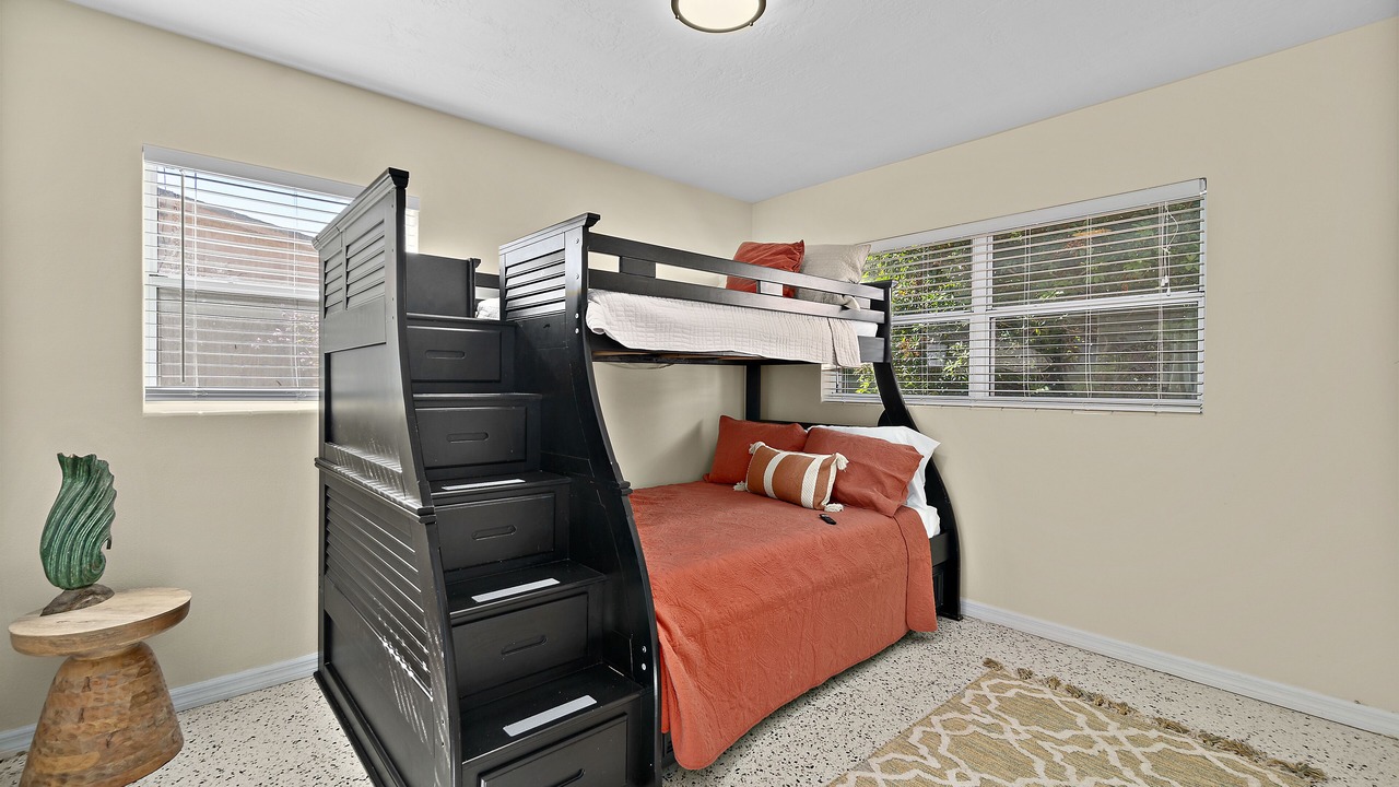 Photo of Bedroom in Cocoa Beach