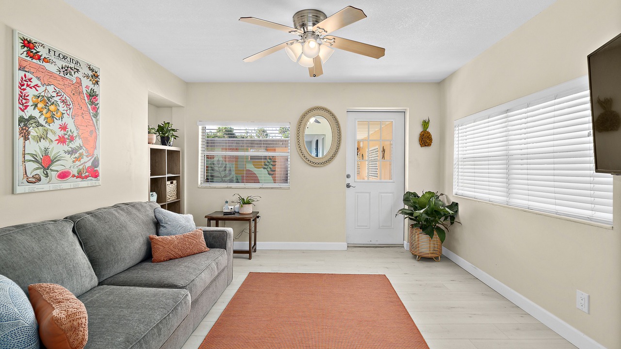Photo of Livingroom in Cocoa Beach