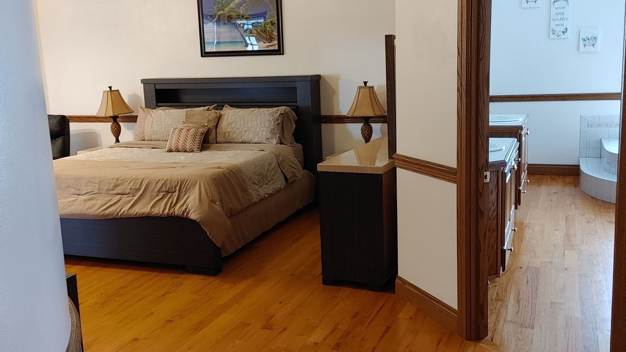 Photo of Bedroom in Tropic