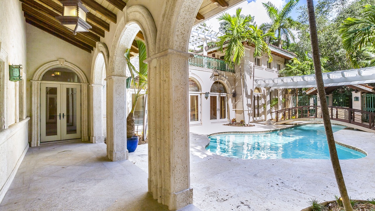 Photo of Outdoor in Coconut Grove