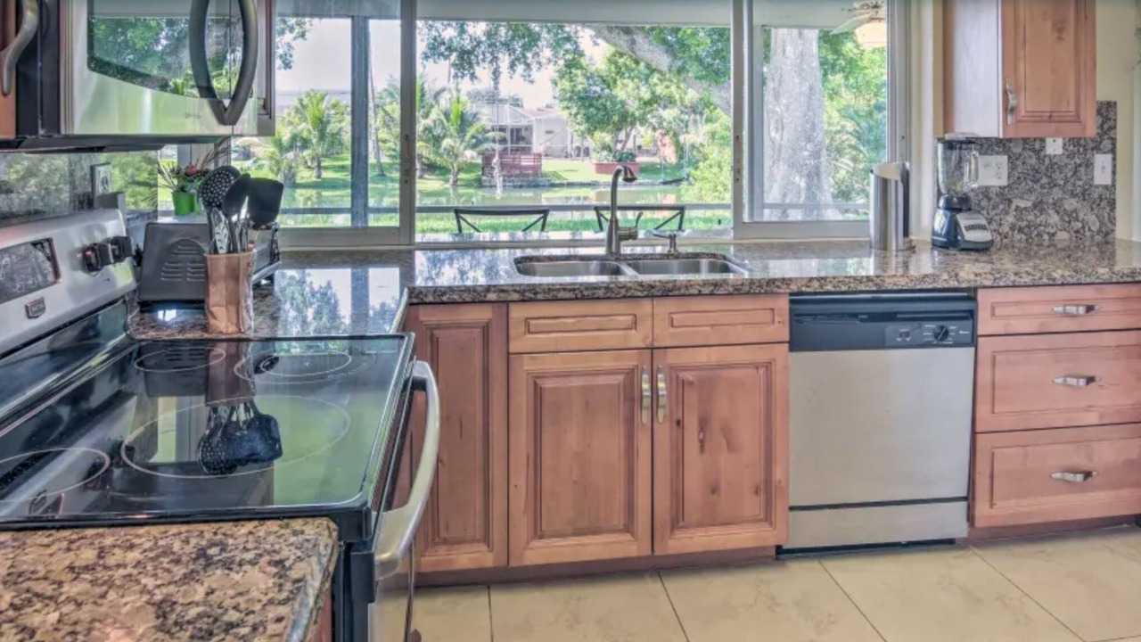 Photo of Kitchen in Sunrise