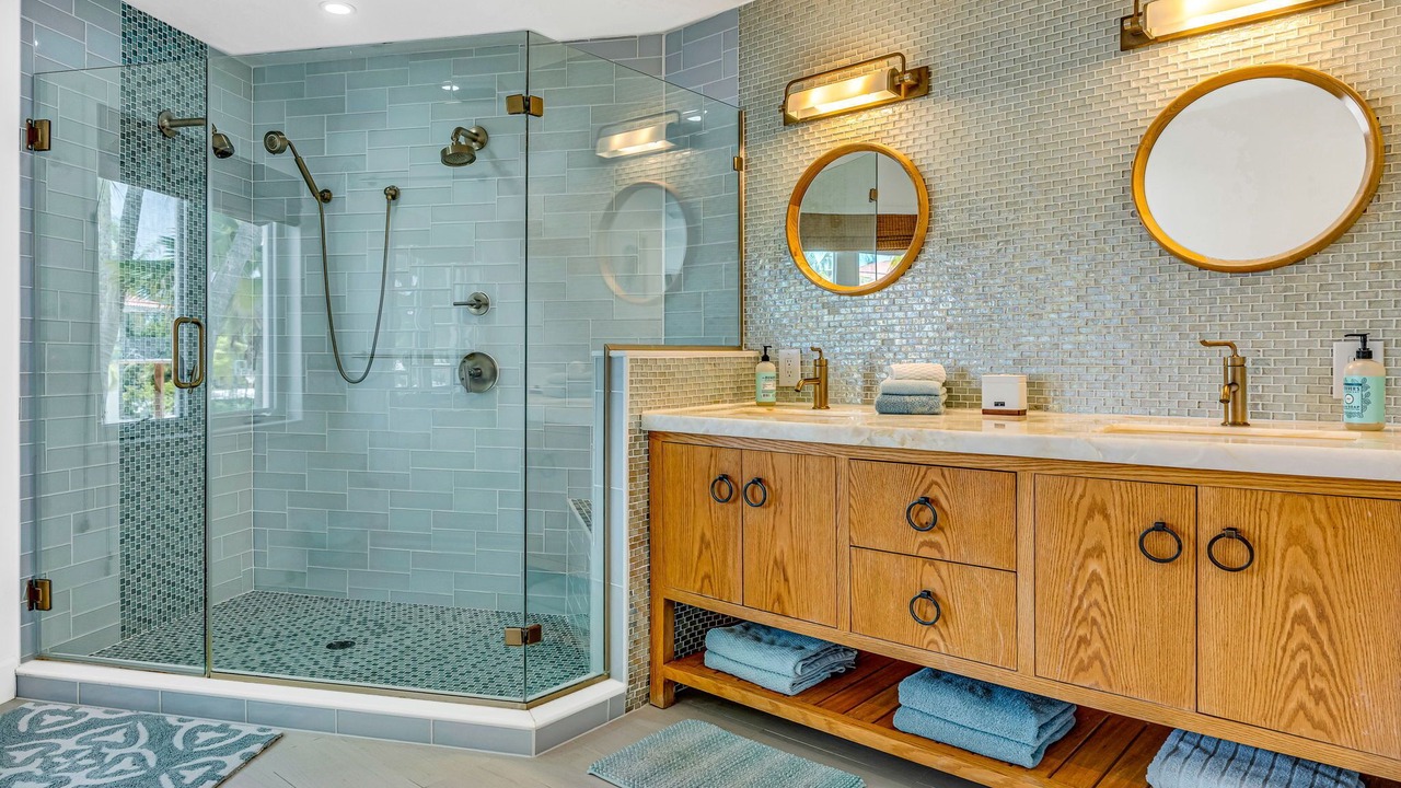 Photo of Bathroom in Lime Grove Estates