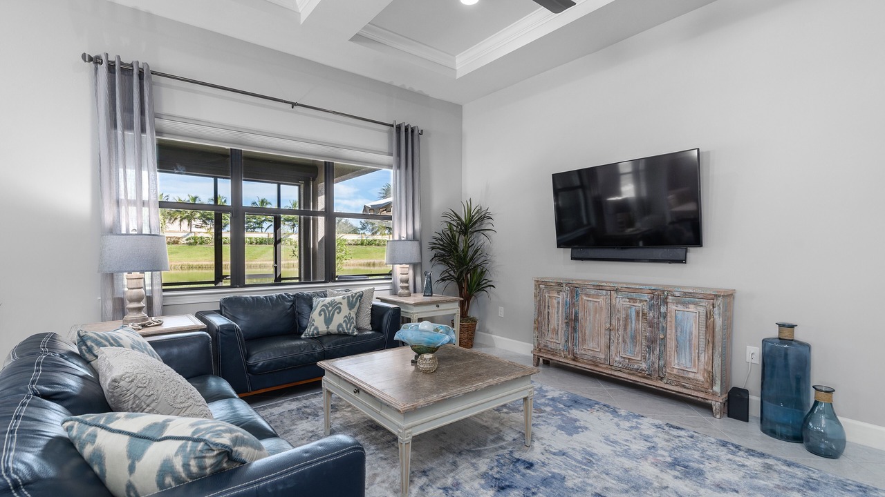 Photo of Livingroom in Arborwood