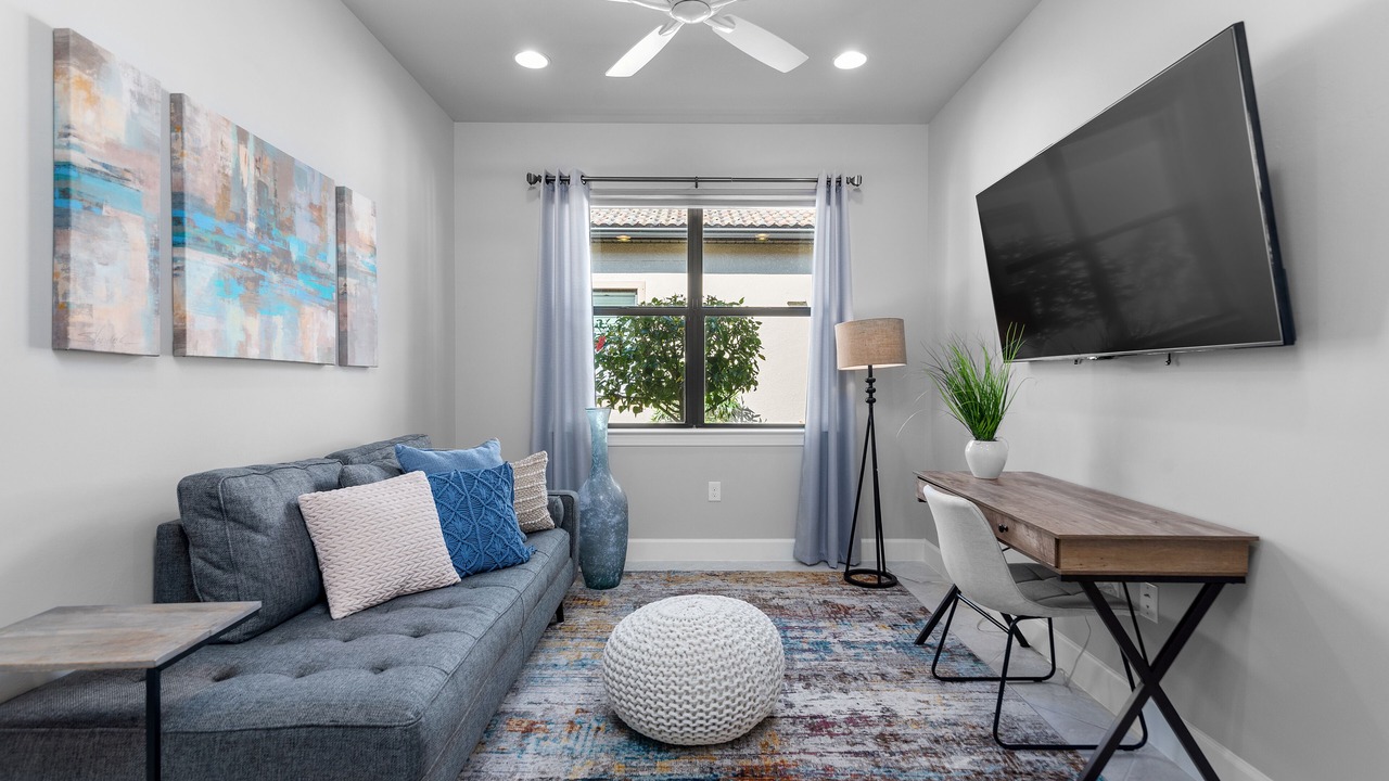 Photo of Livingroom in Arborwood