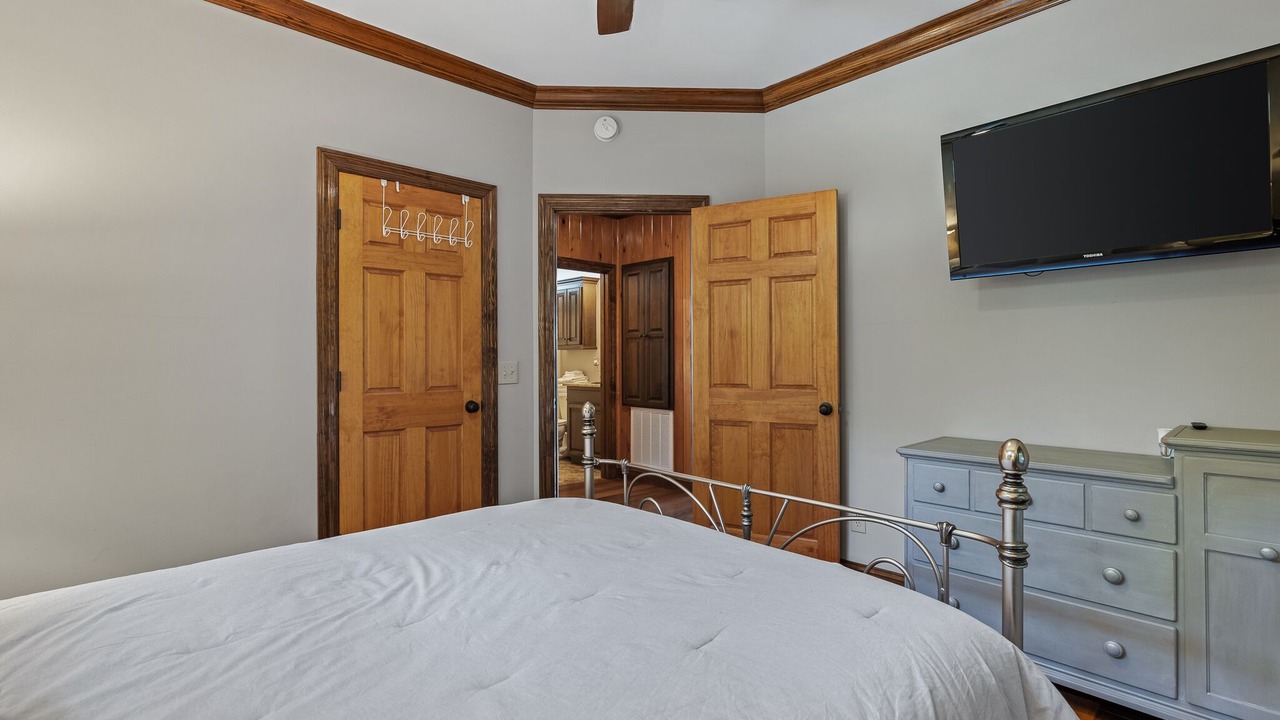 Photo of Bedroom in Arley