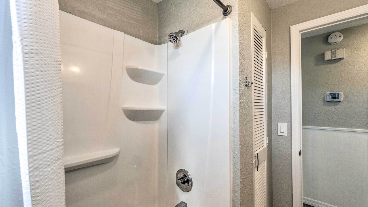 Photo of Bathroom in Englewood South