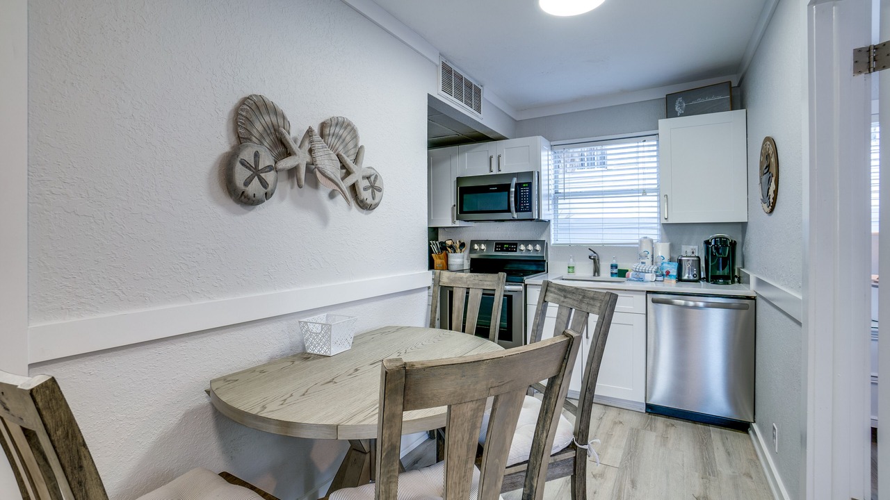 Photo of Livingroom in Bradenton Beach