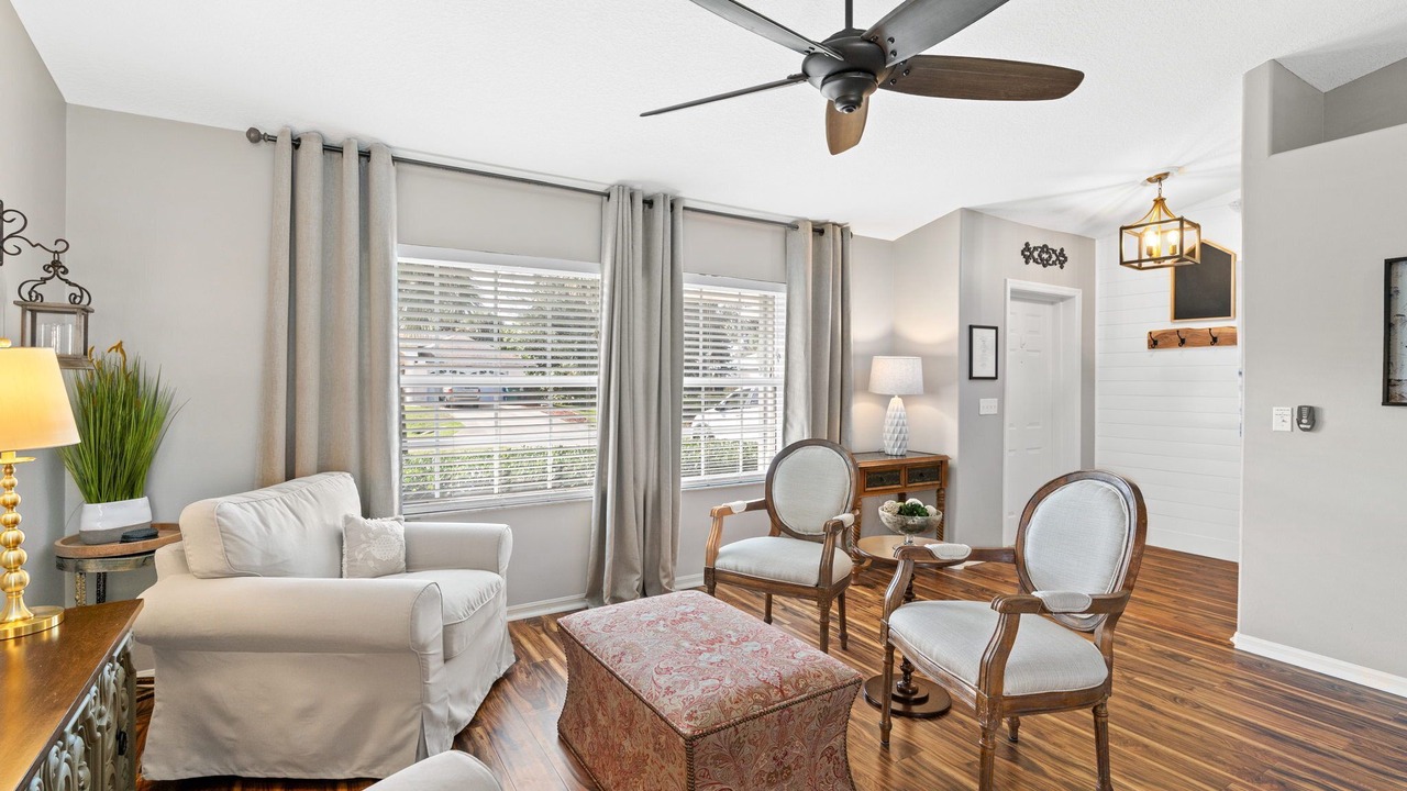 Photo of Livingroom in Sebastian Highlands