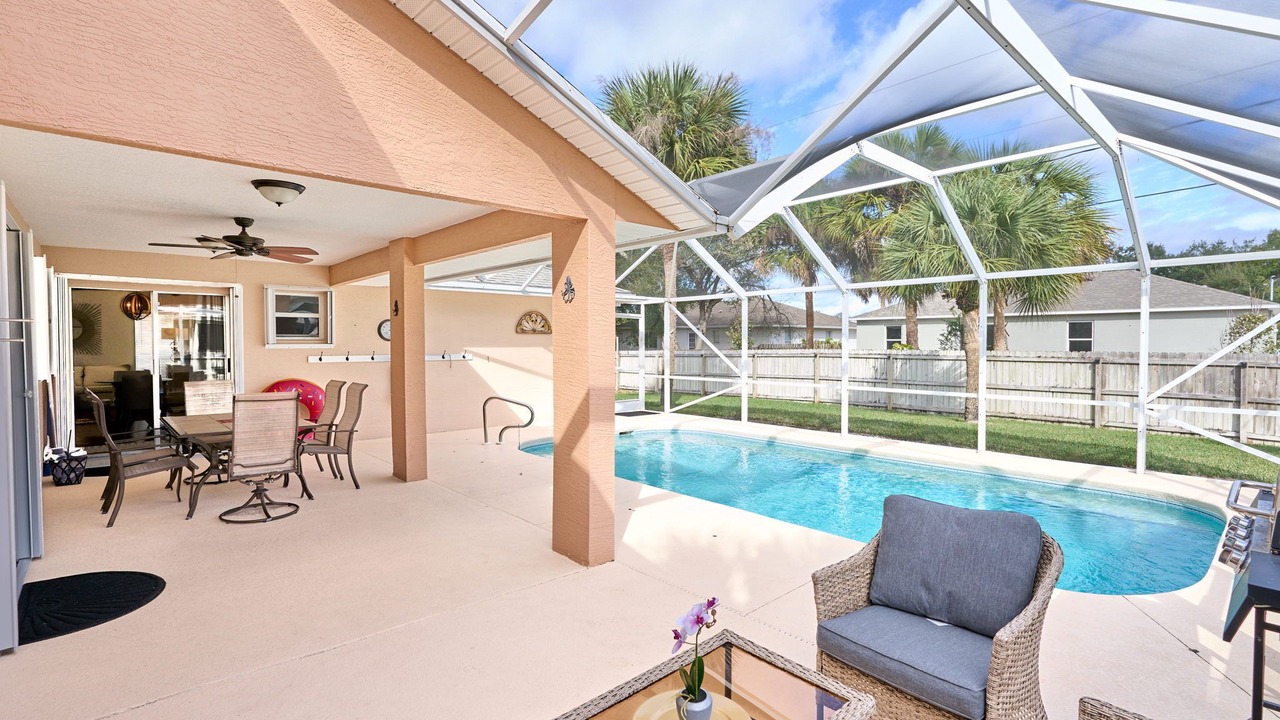 Photo of Outdoor in Sebastian Highlands