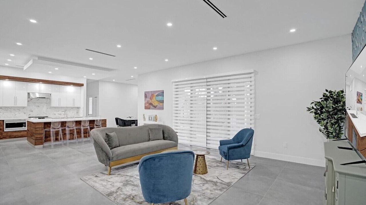 Photo of Livingroom in Sunset