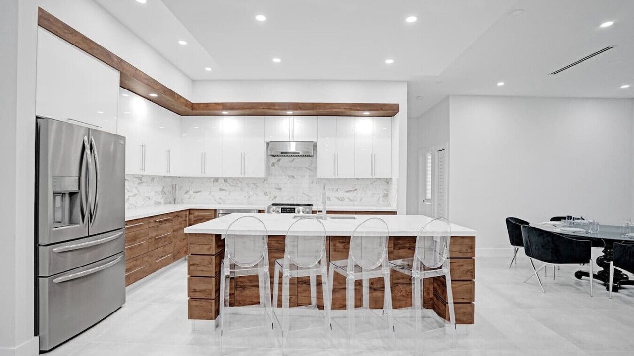 Photo of Kitchen in Sunset