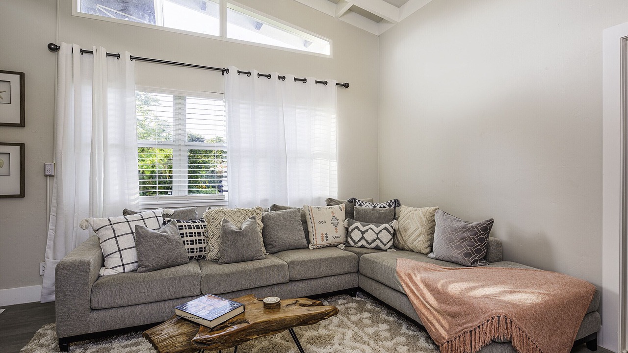 Photo of Livingroom in Lake Clarke Shores