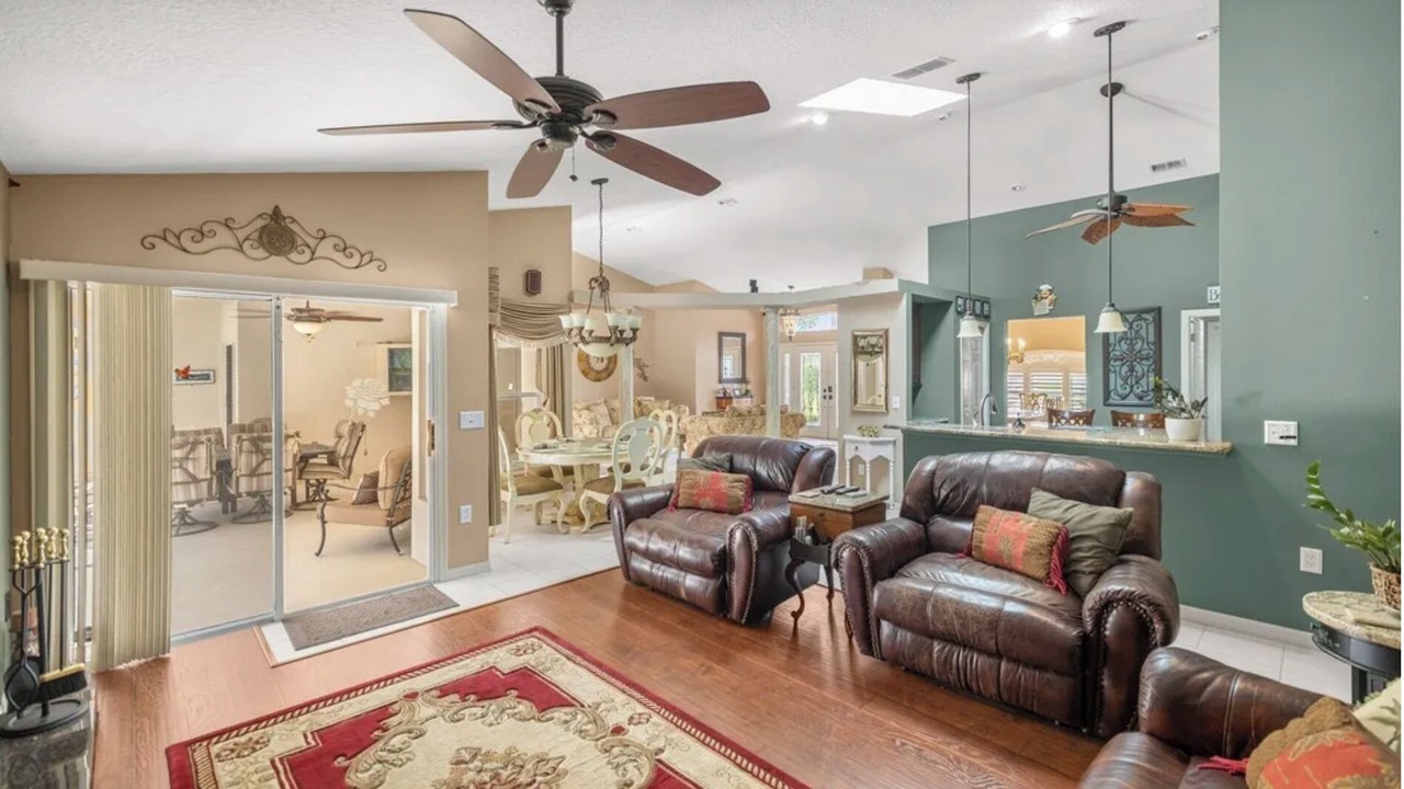 Photo of Livingroom in Cambridge Greens
