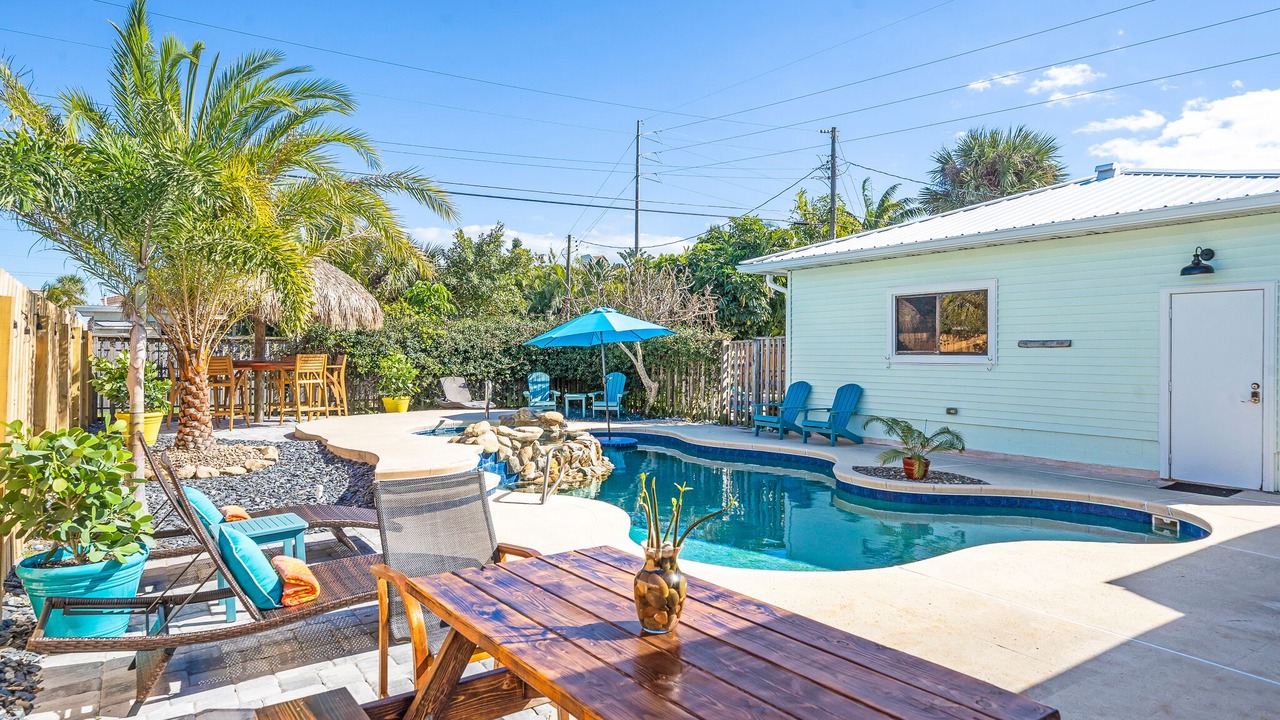 Photo of Outdoor in Snug Harbor Estates