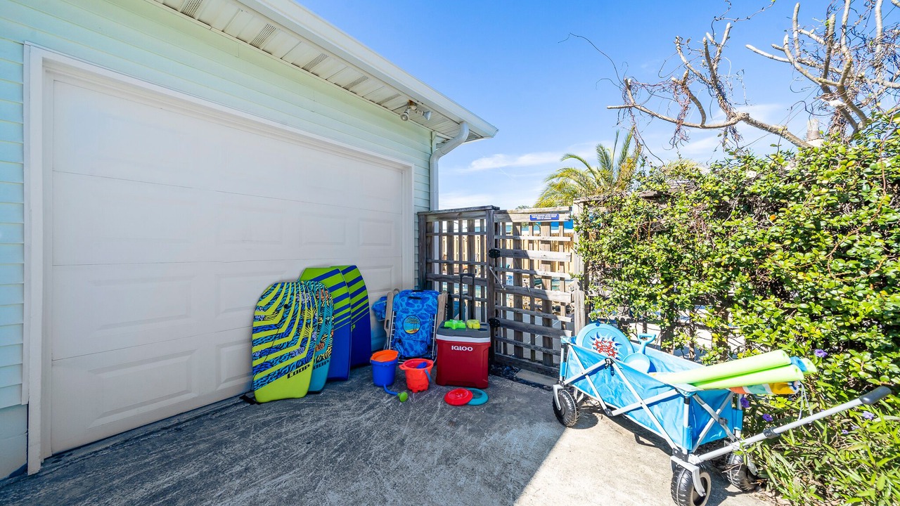 Photo of Outdoor in Snug Harbor Estates